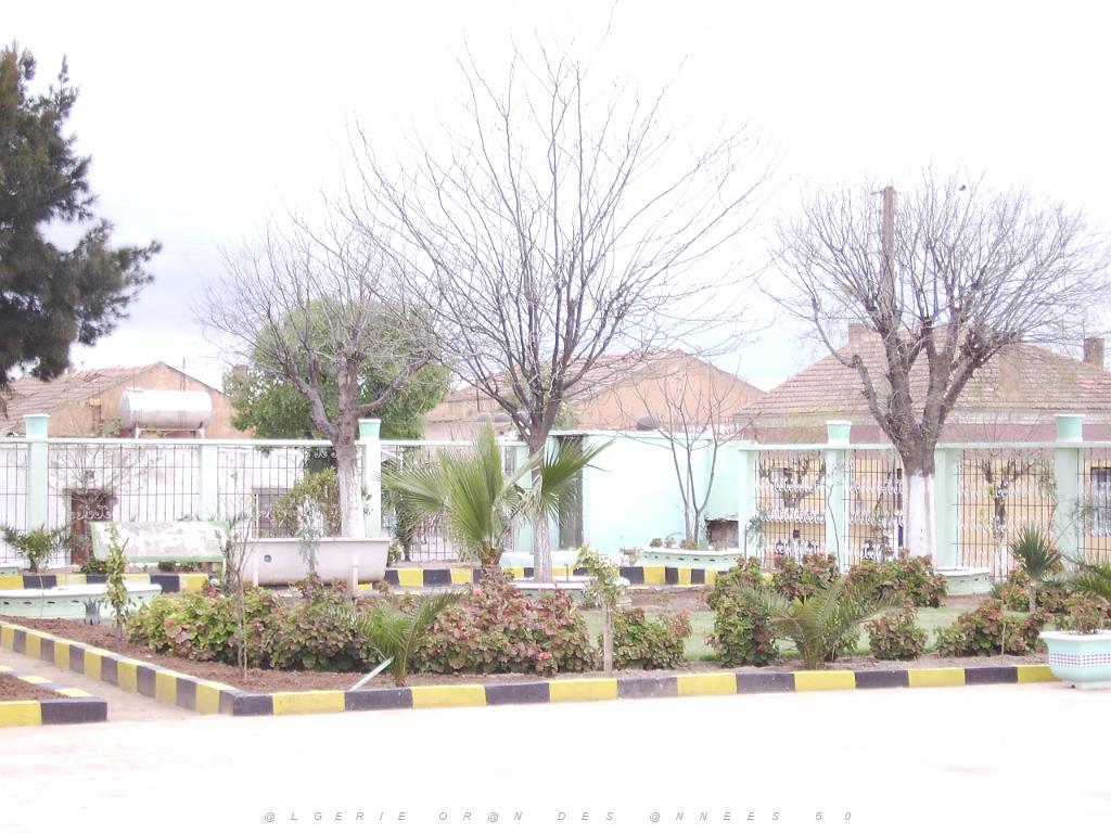 ZEGLA LE VILLAGE 12 Jardin public.jpg - DIGITAL IMAGE 
